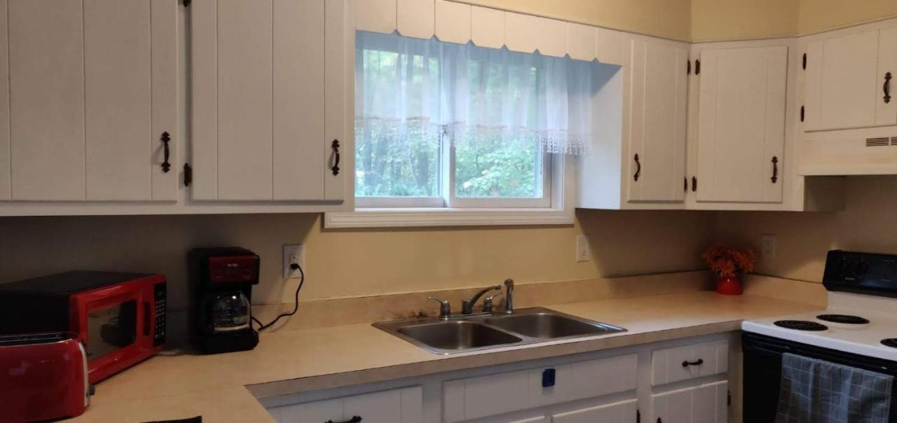 Lake George Family Vacation Home Экстерьер фото
