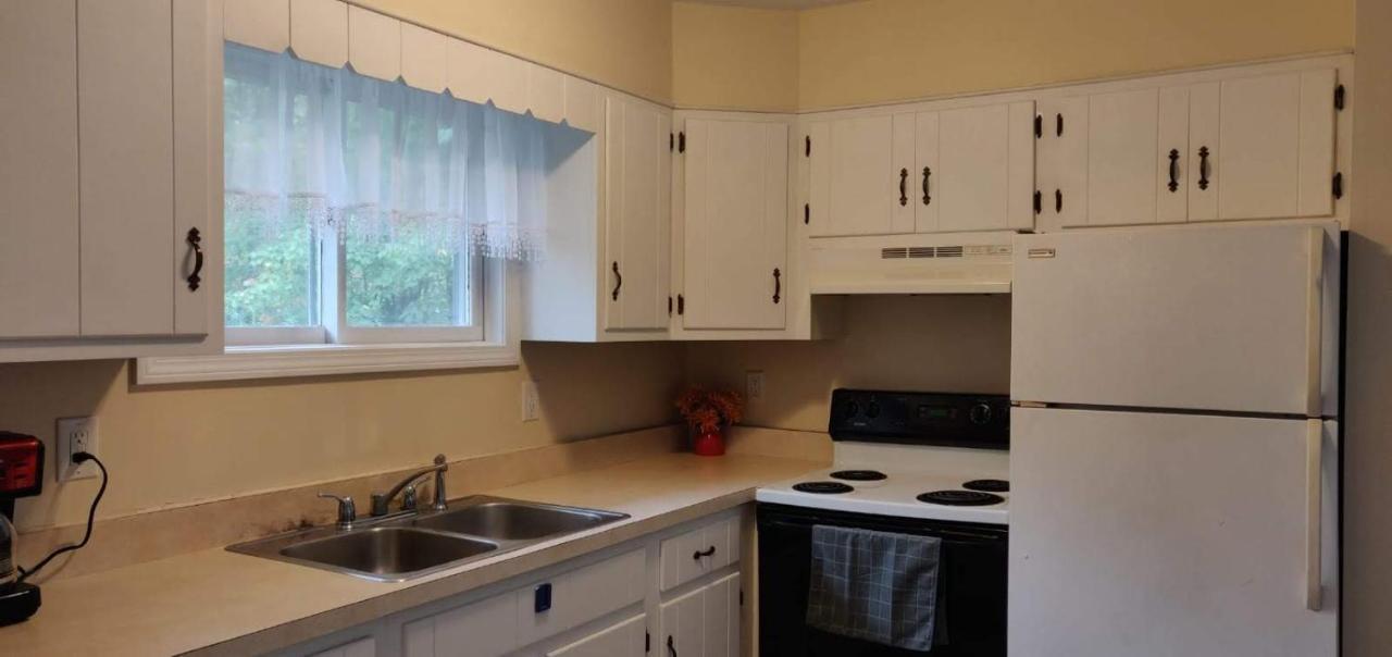 Lake George Family Vacation Home Экстерьер фото